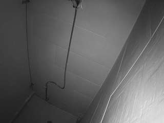 voyeurcam jb shower 1